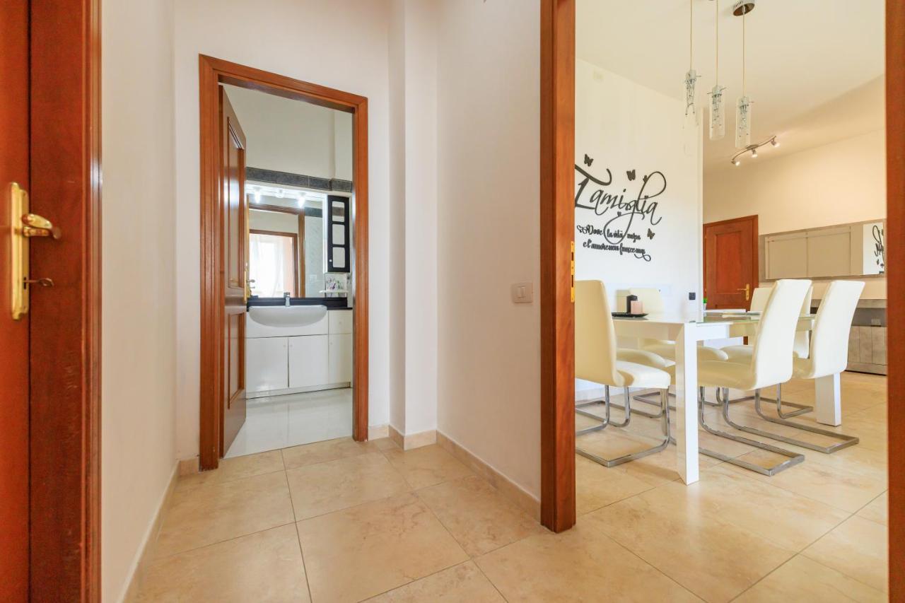 Apartamento L' Essenziale Livorno Exterior foto